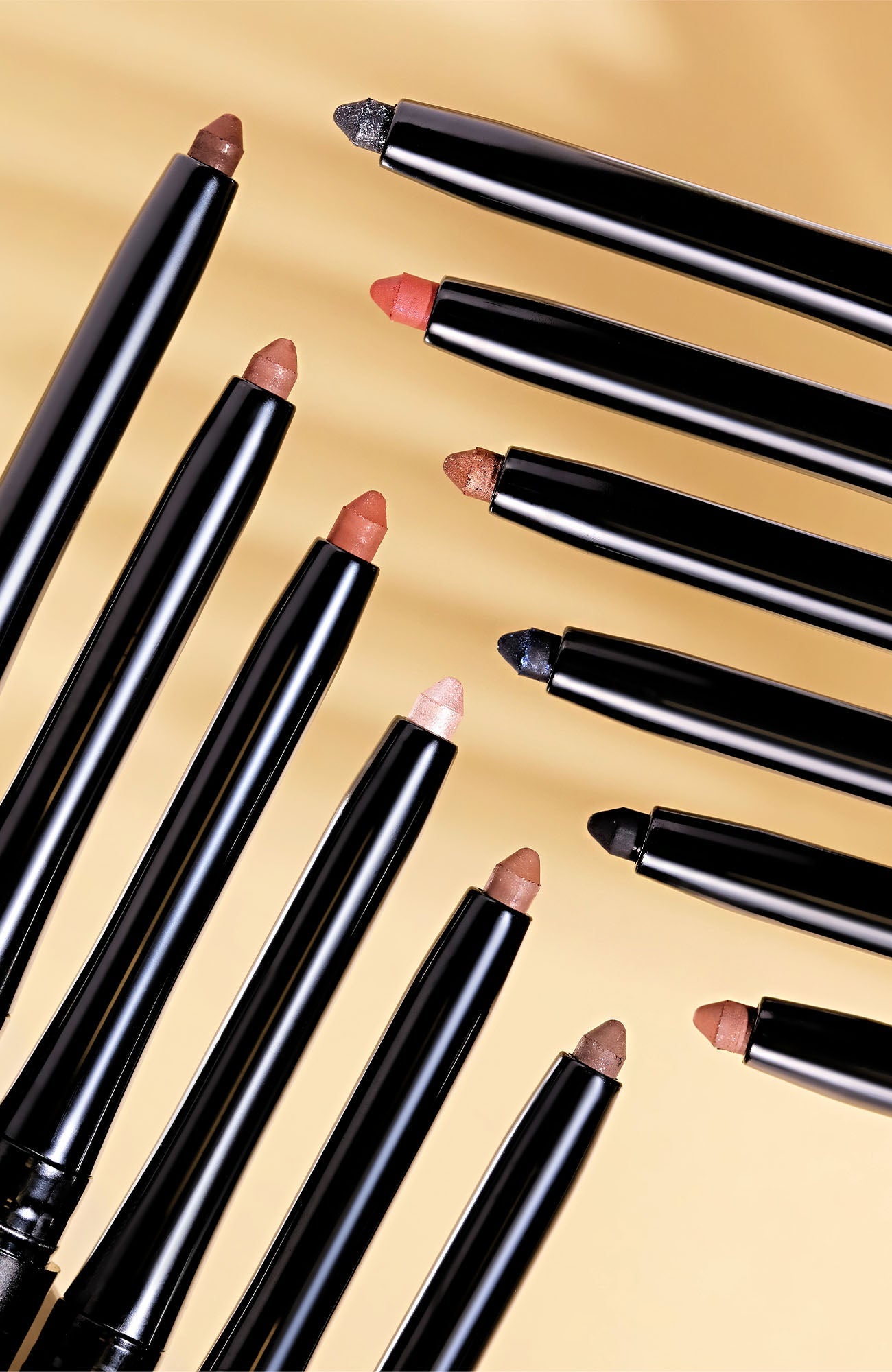 https://cdn.shopify.com/s/files/1/0293/9277/products/06-30-22Studio6_SN_11-40-32_1__3154_KL_94dcb7f2-0454-49b8-bfe1-7247168d58e0.jpg?v=1687458496