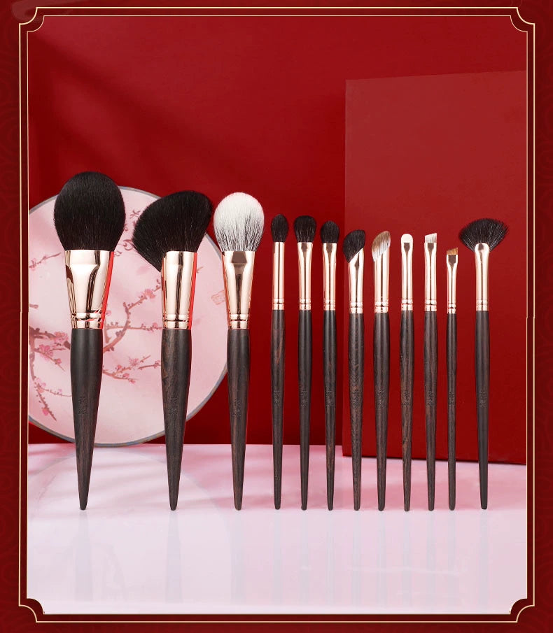 Ebony Rose 12 Makeup Brushes Suit Animal Fur Lady Texture