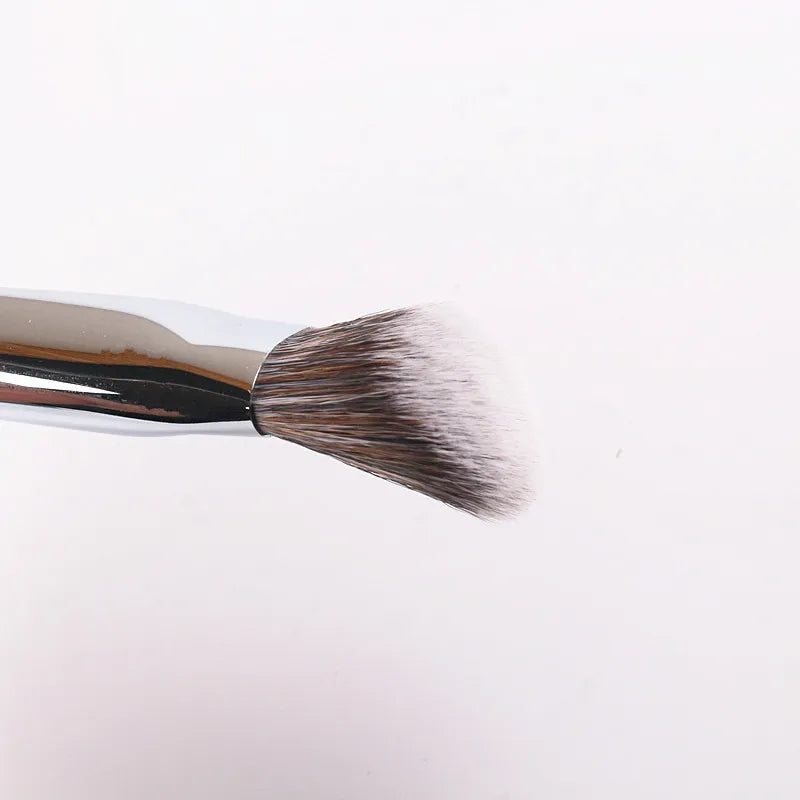 Pro Angled Foundation Brush| Liquid BB cream contour exquisite