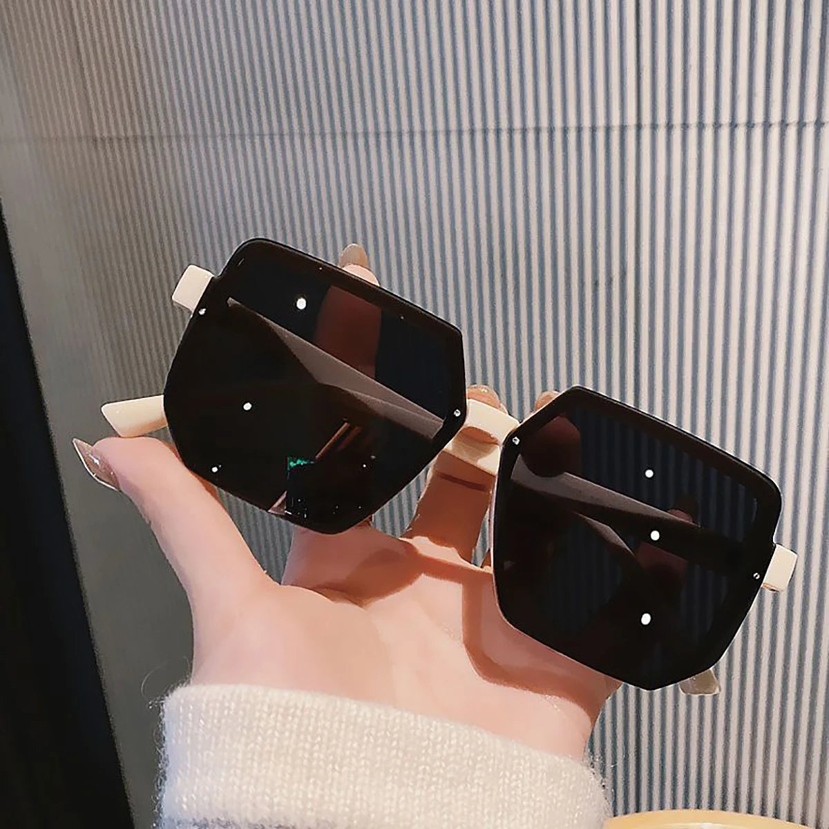 Big Frame Vintage Retro Eye Sunglasses 