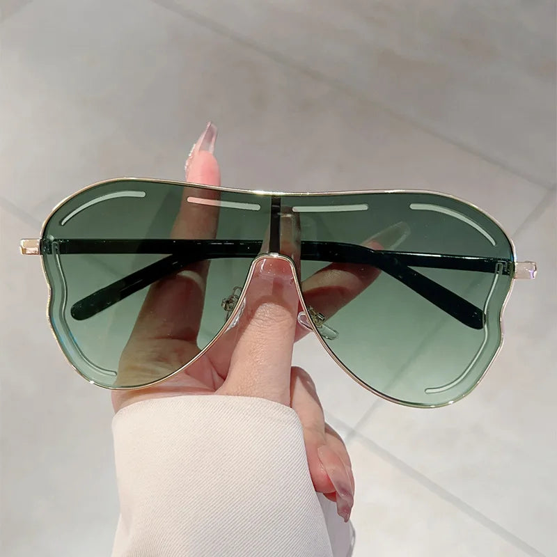 Luxury Oversized Shield One-Piece Punk Sunglasses - UV400