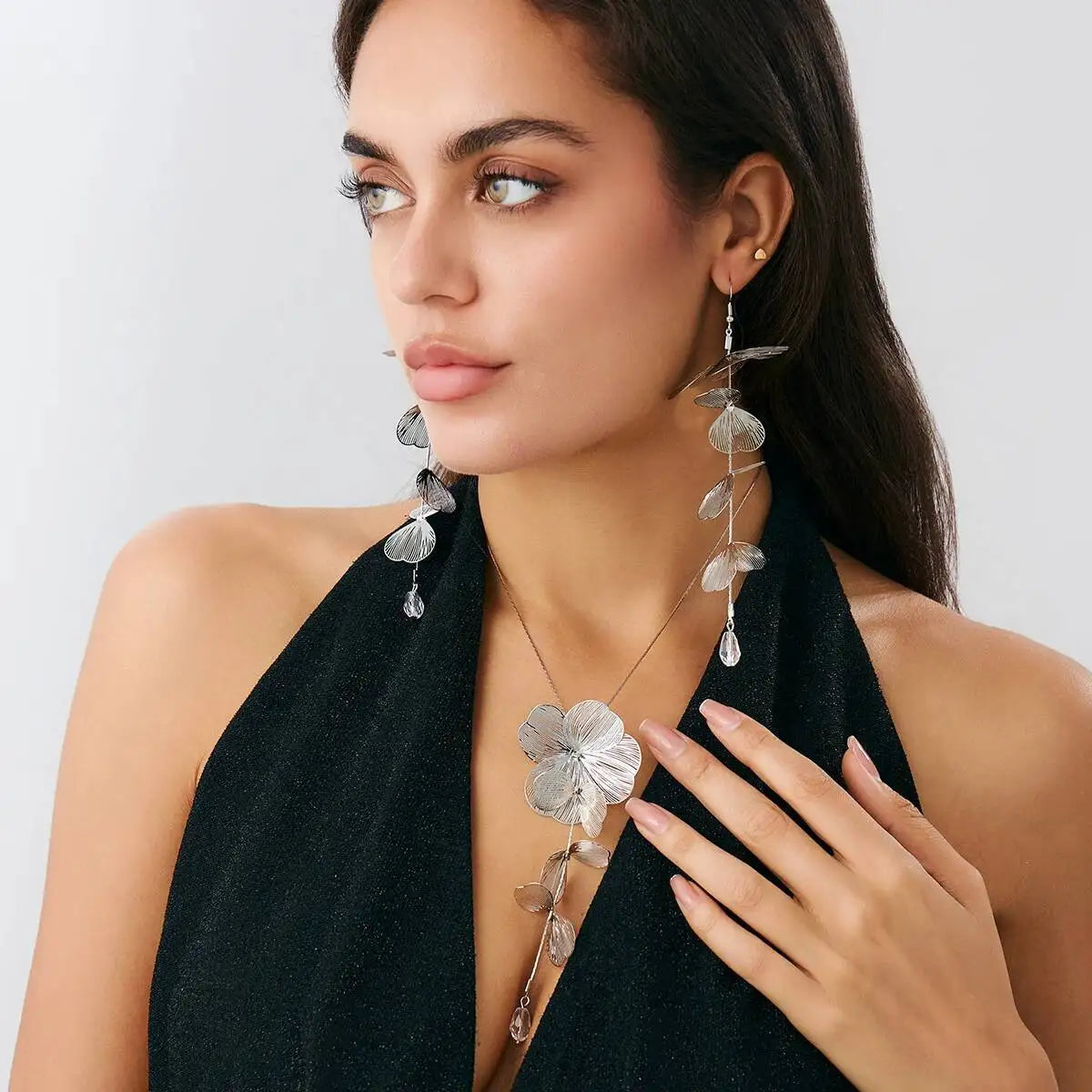 Petal Flower Pendant Necklace & Piercing Drop Earrings