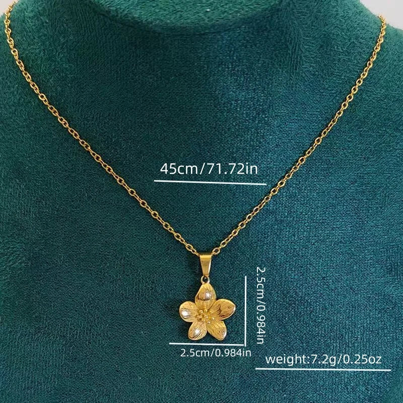 Hand-cCast Flower Pendant Necklace