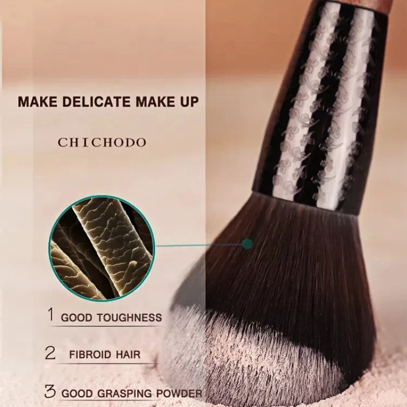 Professional Large loose powder brush