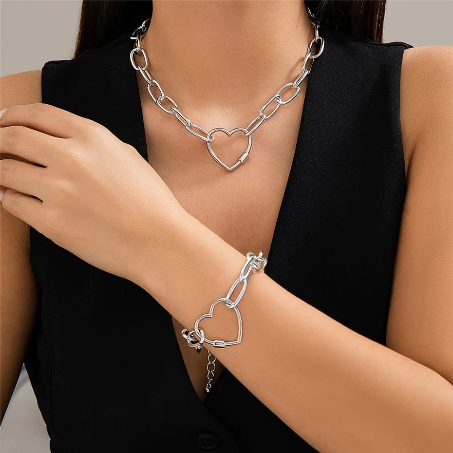 2Pcs Vintage Heart Necklace & Bracelets Jewelry Set
