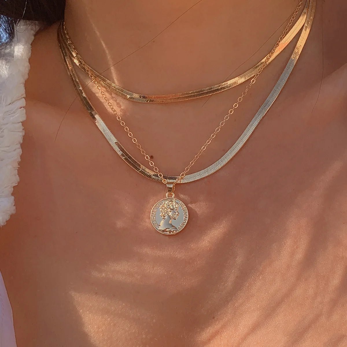 Crystal Star Pendant Necklaces