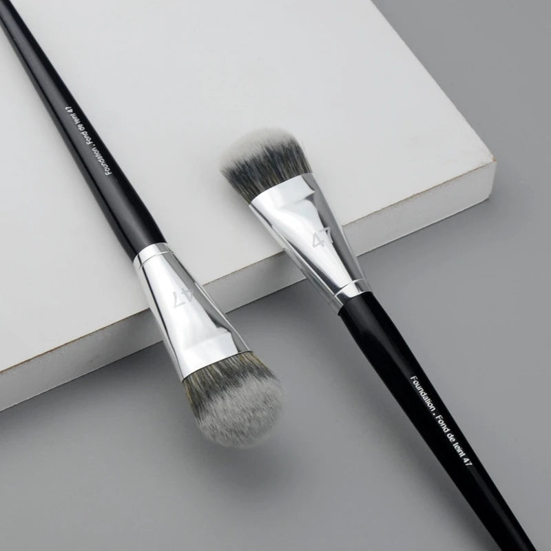 Head Liquid Foundation Shadow | Concealer Brushes