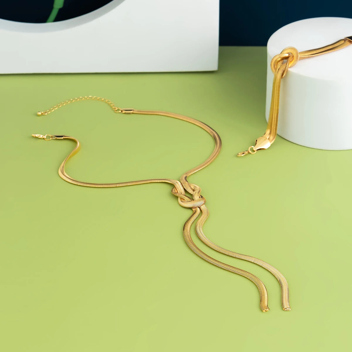 2Pcs/Set Smooth Long Snake Twisted Necklace