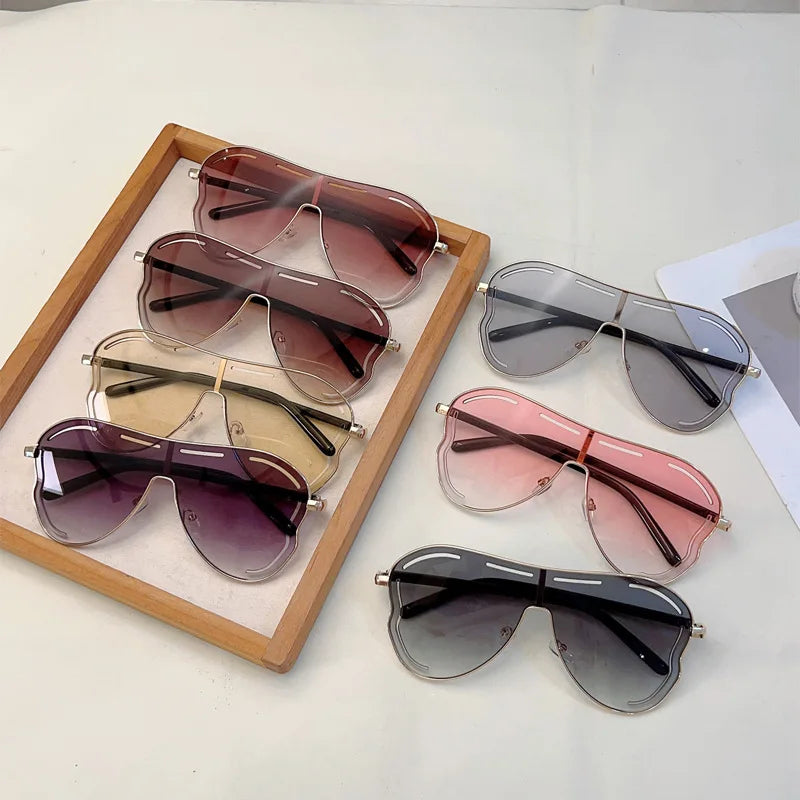 Luxury Oversized Shield One-Piece Punk Sunglasses - UV400
