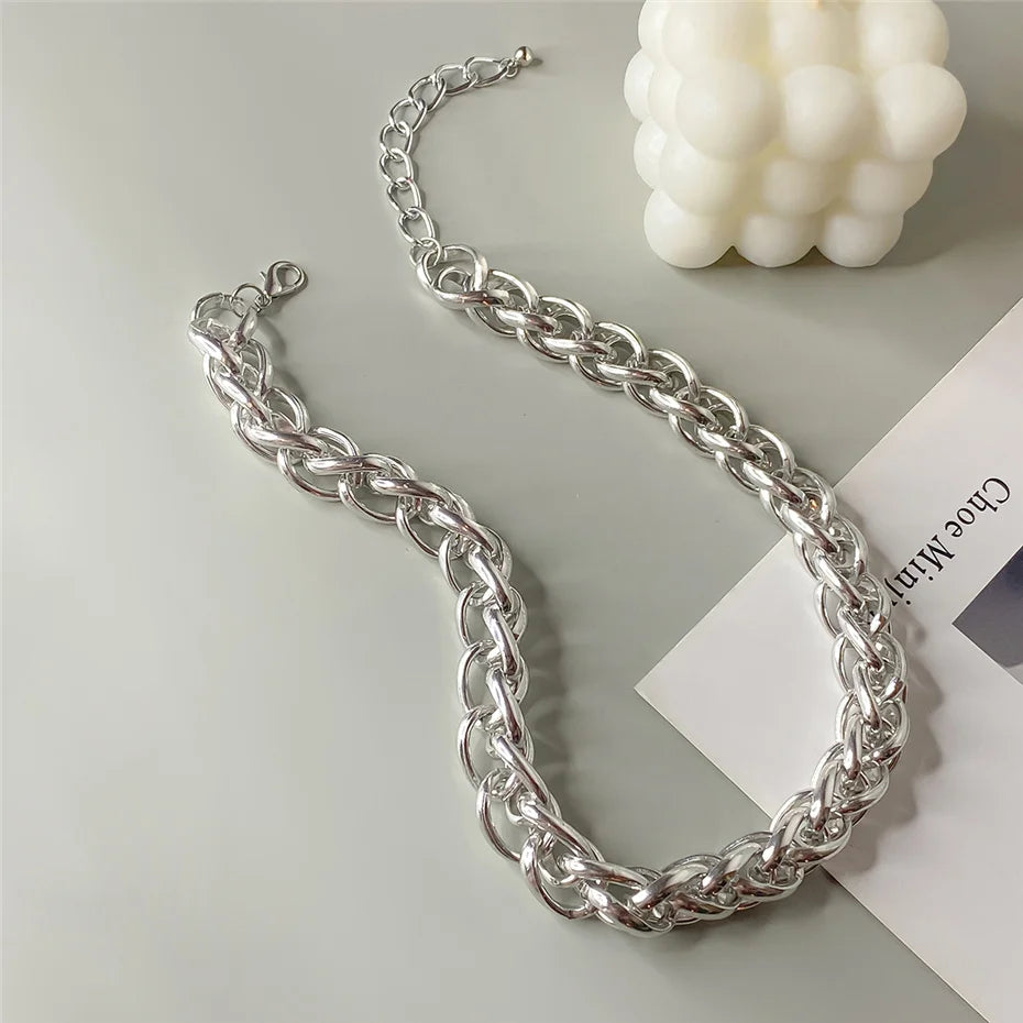 Goth Creative Big Chunky Twisted Lock Choker