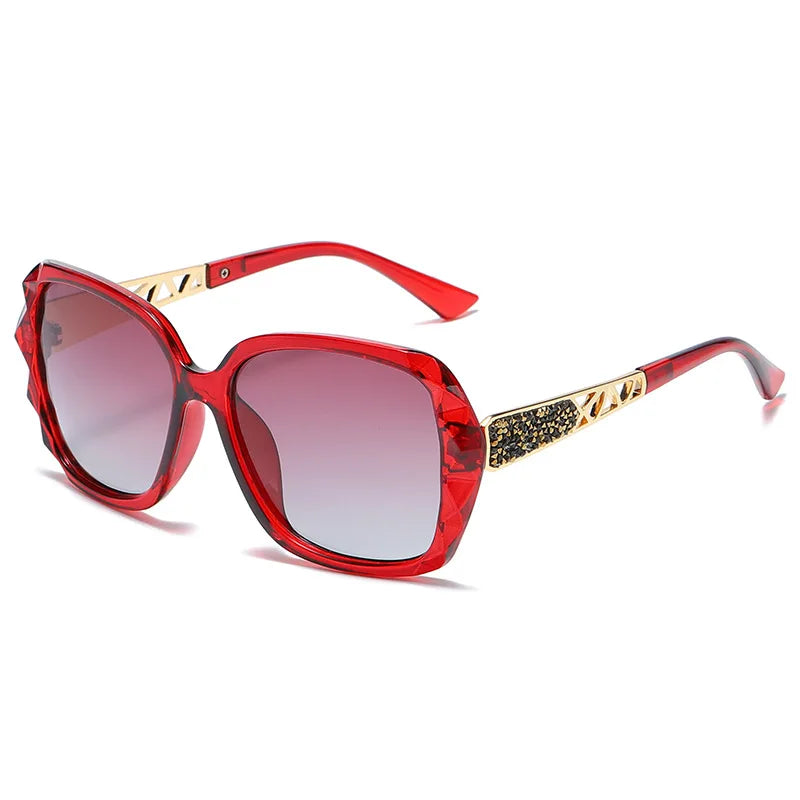 High Sense and Diamond-encrusted Sunglasses