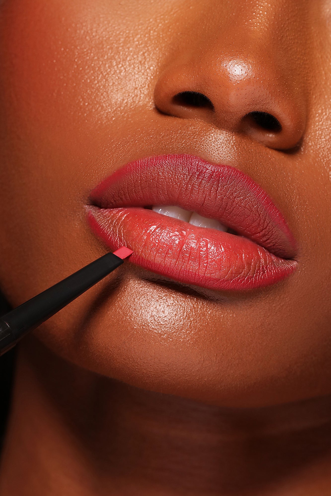 https://cdn.shopify.com/s/files/1/0293/9277/products/03-11-22Studio5_SN_13-33-33_27_RED02_44729_web.jpg?v=1682640921