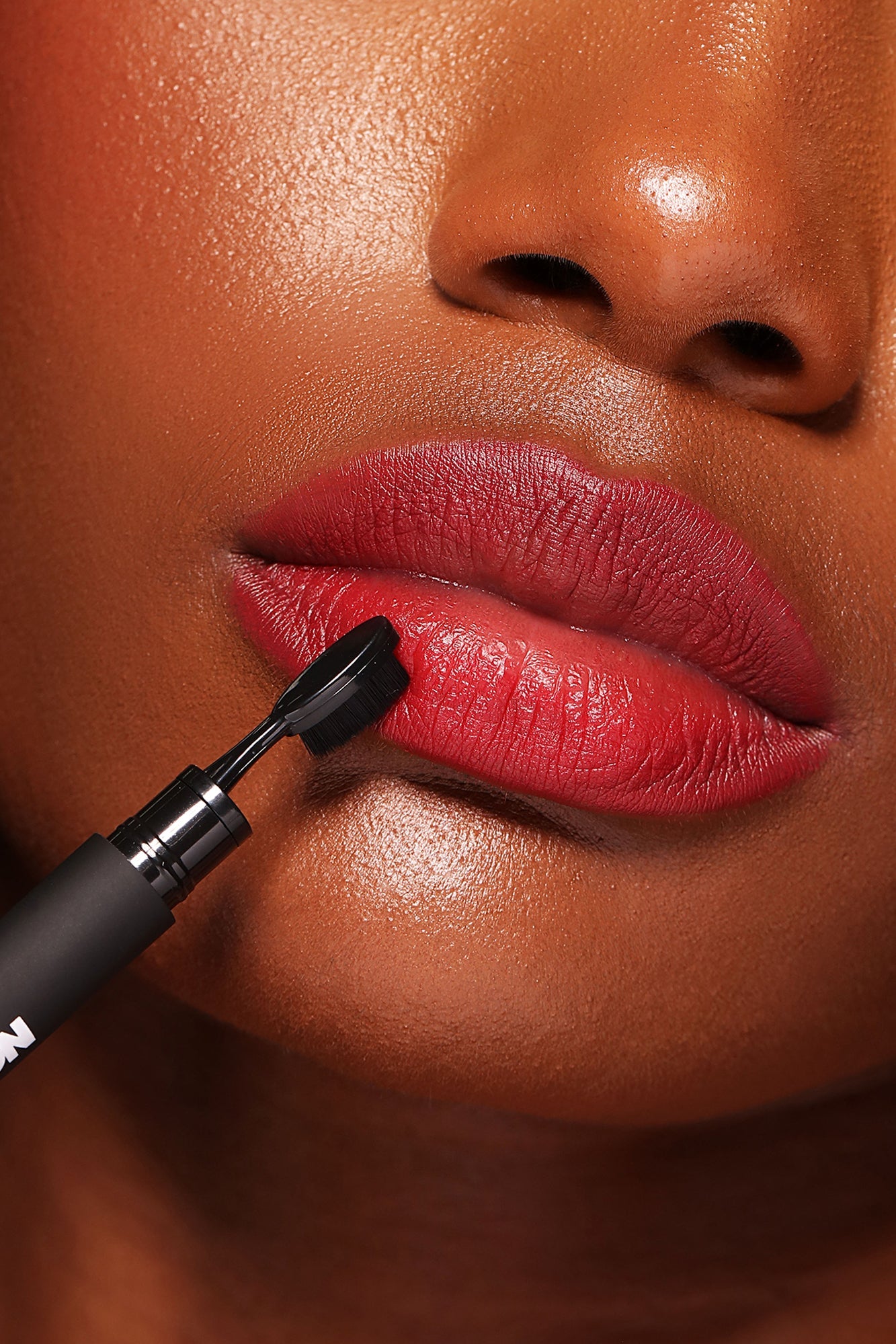 https://cdn.shopify.com/s/files/1/0293/9277/products/03-11-22Studio5_SN_13-33-33_27_RED02_44733_web.jpg?v=1682640921