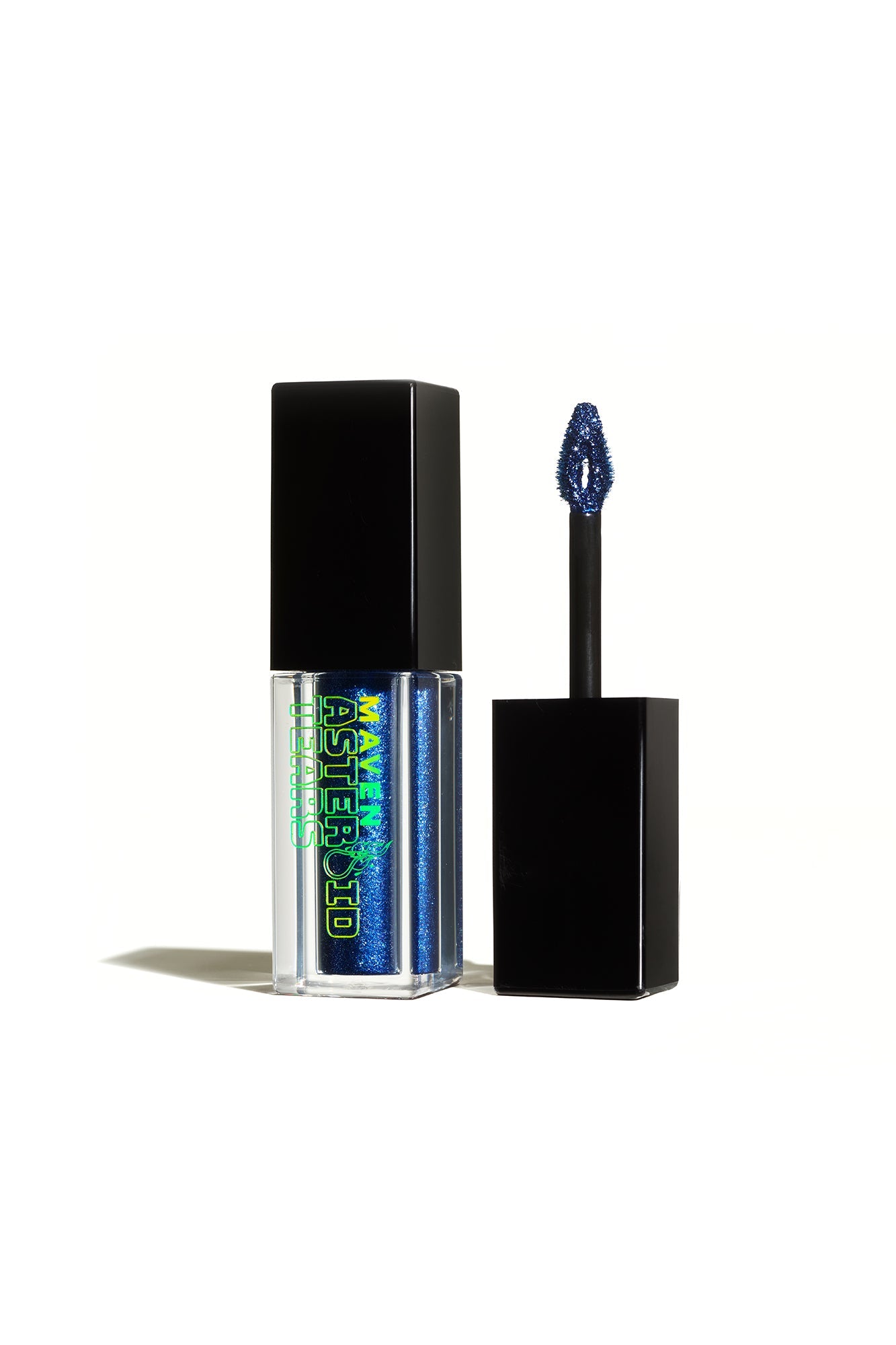https://cdn.shopify.com/s/files/1/0293/9277/products/09-02-2_Beauty_Liquid_Eyeshadow_MCDLS04_interstellar_Angled_RG.jpg?v=1683329860