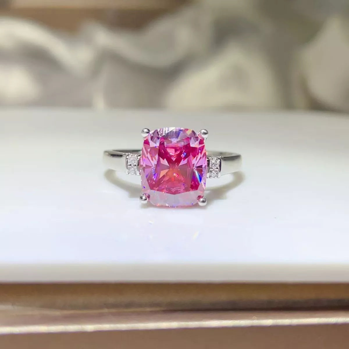 0f8c0f0c-e045-4462-b159-b373d7856f39-Max-Origin