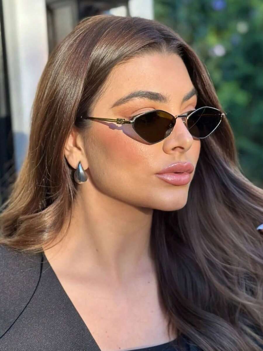 https://img.ltwebstatic.com/v4/j/spmp/2025/05/22/3b/174789759228b56acb1fa17c61bf5e20b16fa26db8_thumbnail_900x.webp