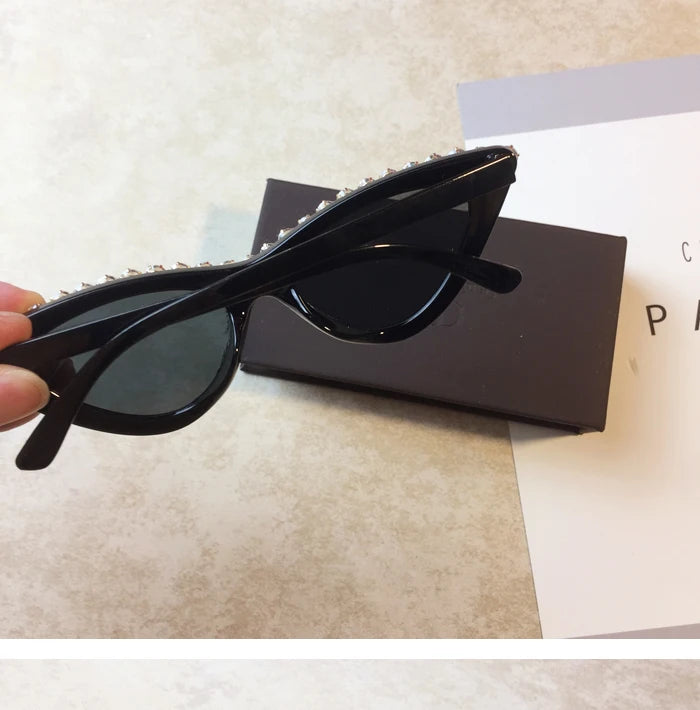 Vintage Luxury Crystal Diamond Cat eye
