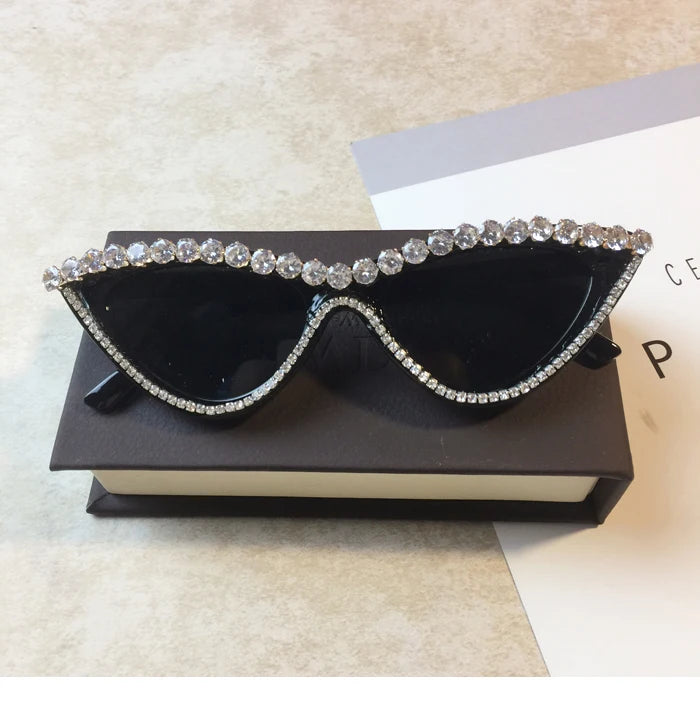 Vintage Luxury Crystal Diamond Cat eye