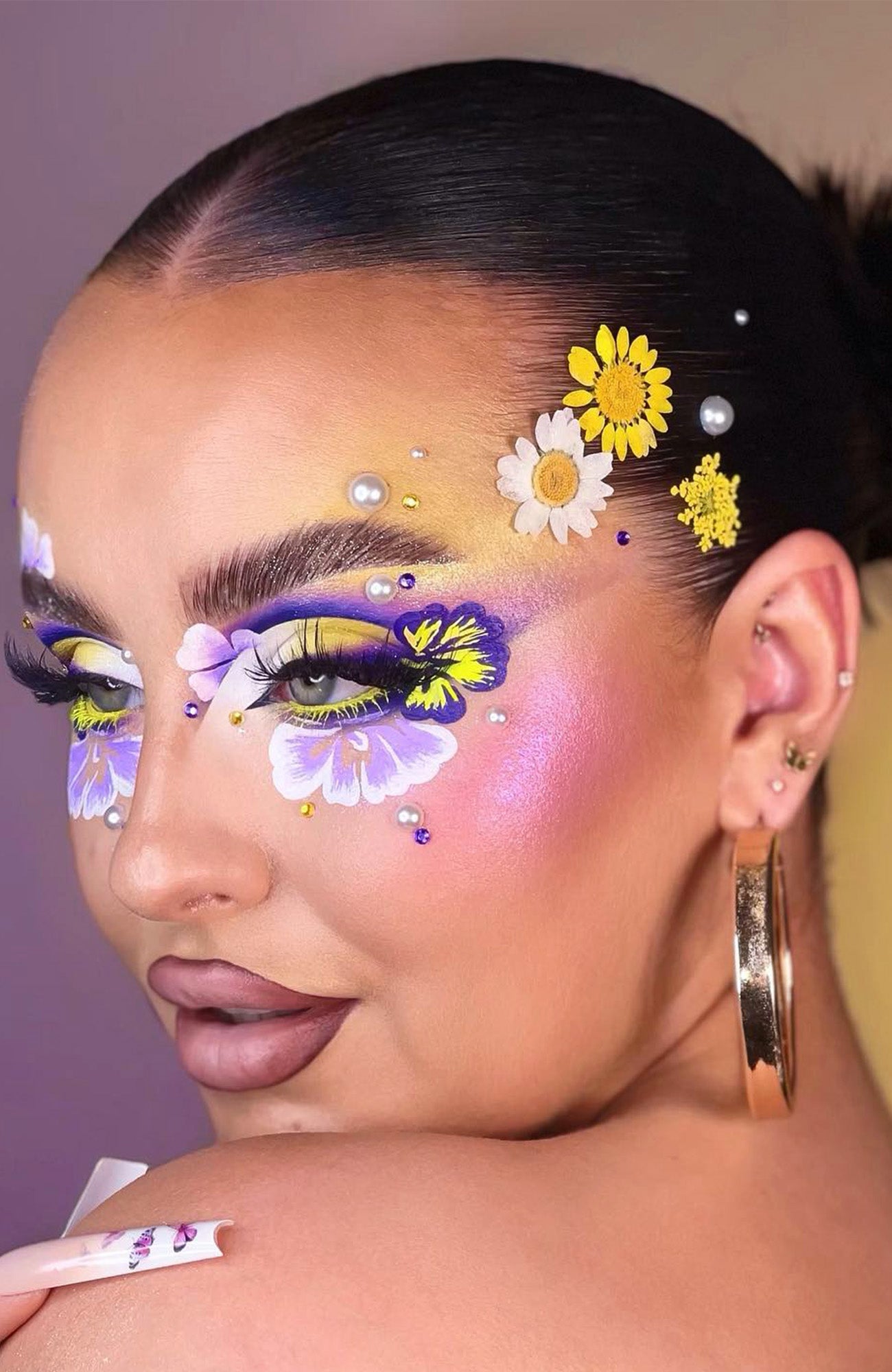 https://cdn.shopify.com/s/files/1/0293/9277/files/MavenCheekColorOrchid.jpg?v=1686179919