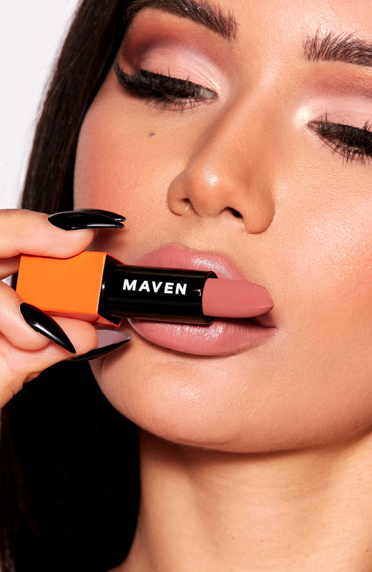https://cdn.shopify.com/s/files/1/0293/9277/products/MavenLipstick-Snatched.jpg?v=1678142912