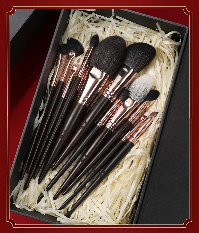 Ebony Rose 12 Makeup Brushes Suit Animal Fur Lady Texture