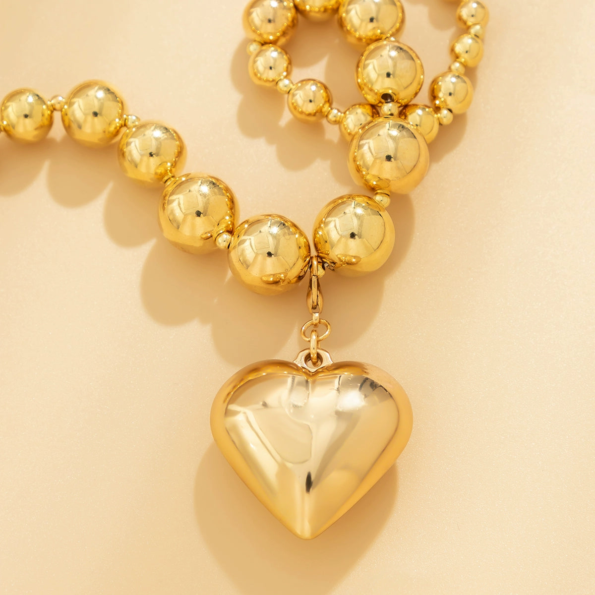 Peach Heart Pendant Beads Necklace