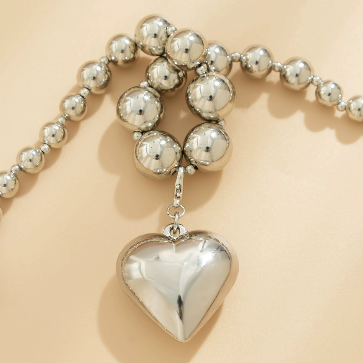 Peach Heart Pendant Beads Necklace