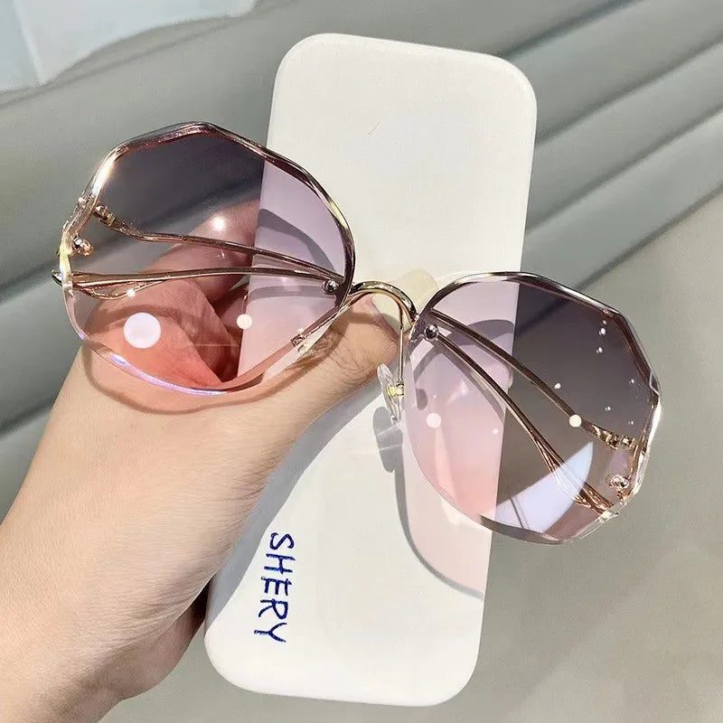 Round Designer Rimless