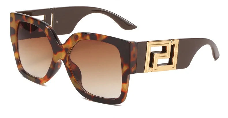 Luxury Stylish Square Retro Gradient Tone Sunglasses.