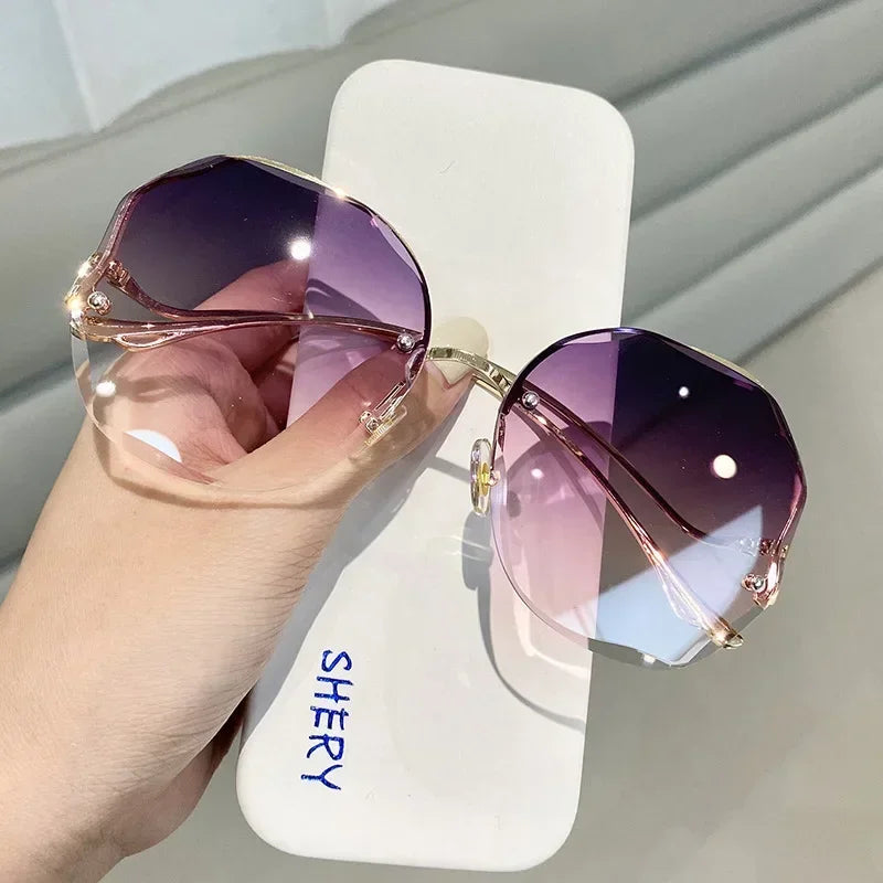 Round Designer Rimless
