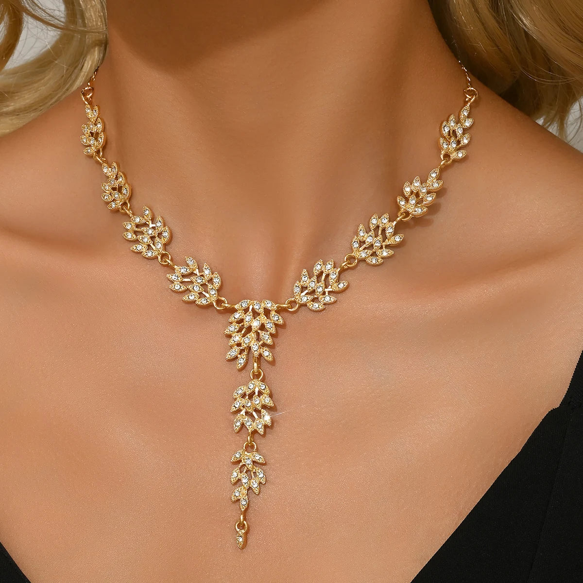 Trendy Geometric Designer Necklace