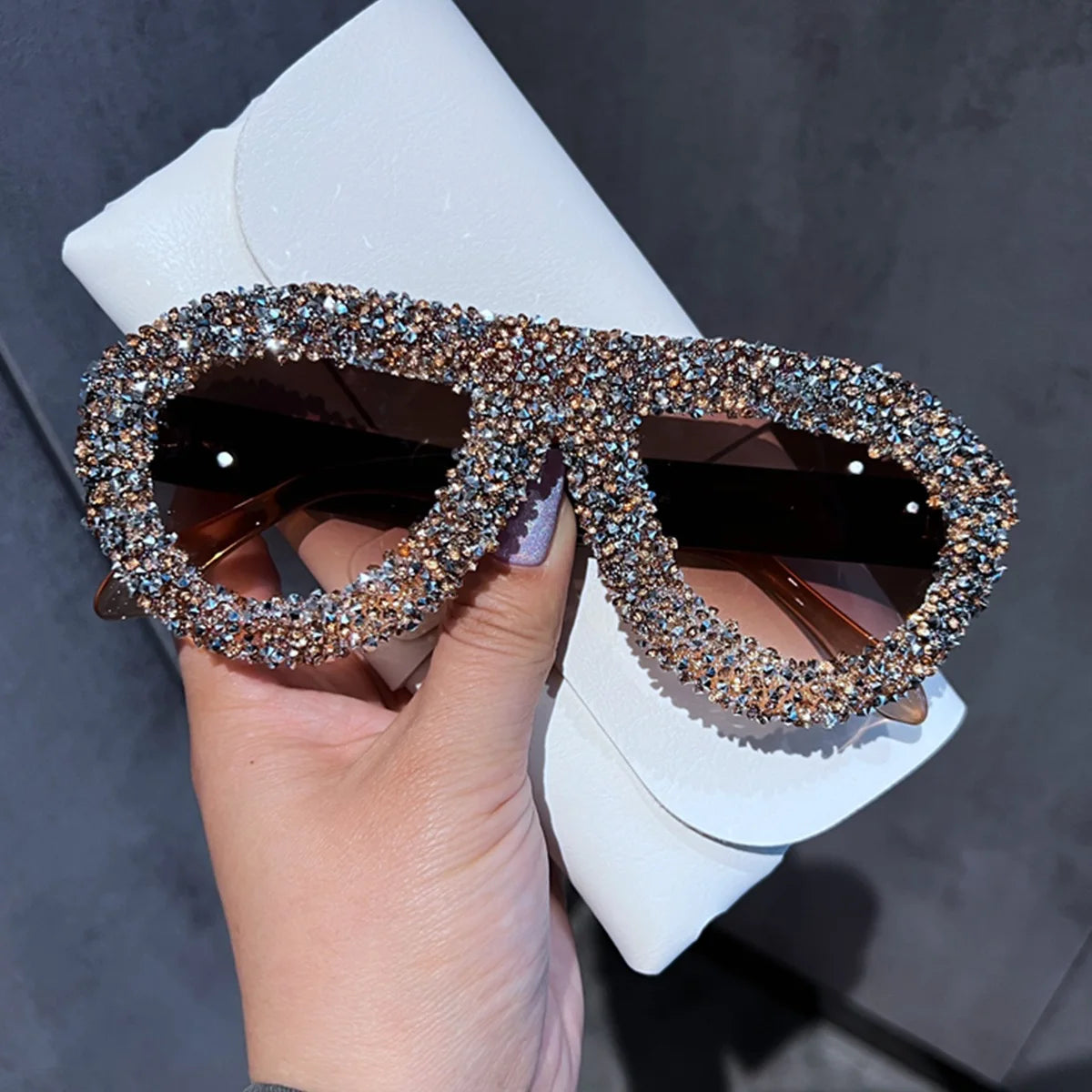 Retro Luxury Full Diamond
