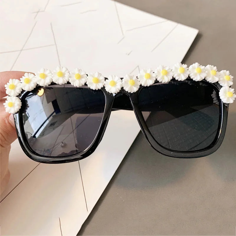 Charming Flower Fashion Cat Eye