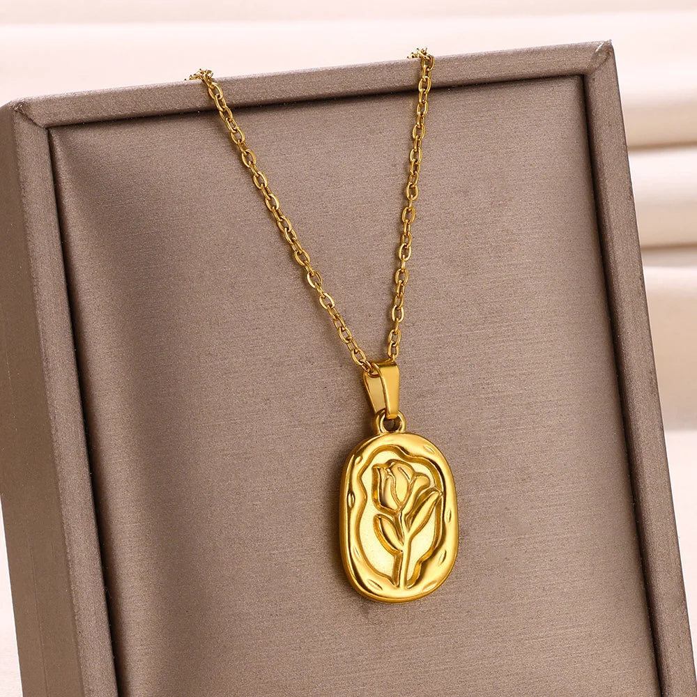 Love Heart Pendant Necklaces