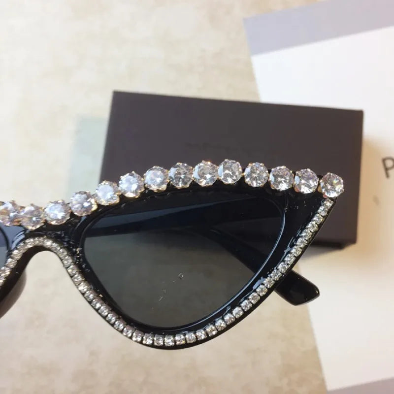 Vintage Luxury Crystal Diamond Cat eye