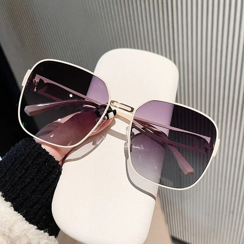 Celebrity Oversized Square Sunglass