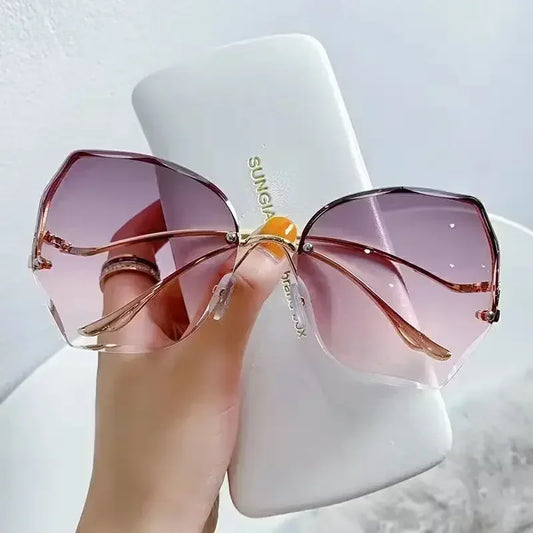 Round Designer Rimless