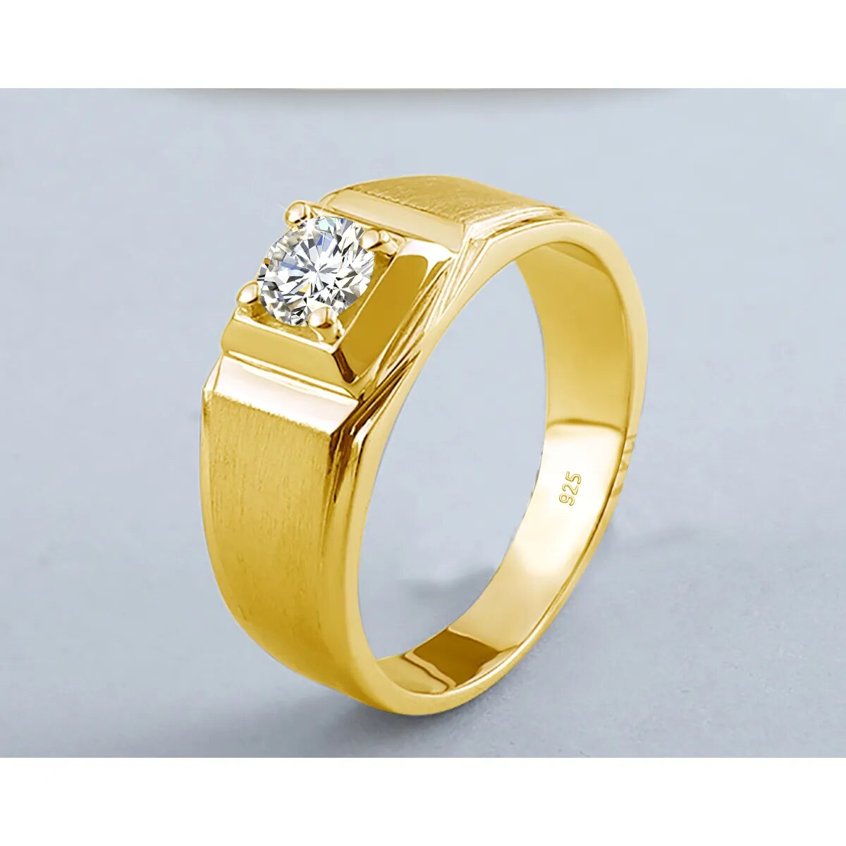 0.8ct Moissanite Ring Gold