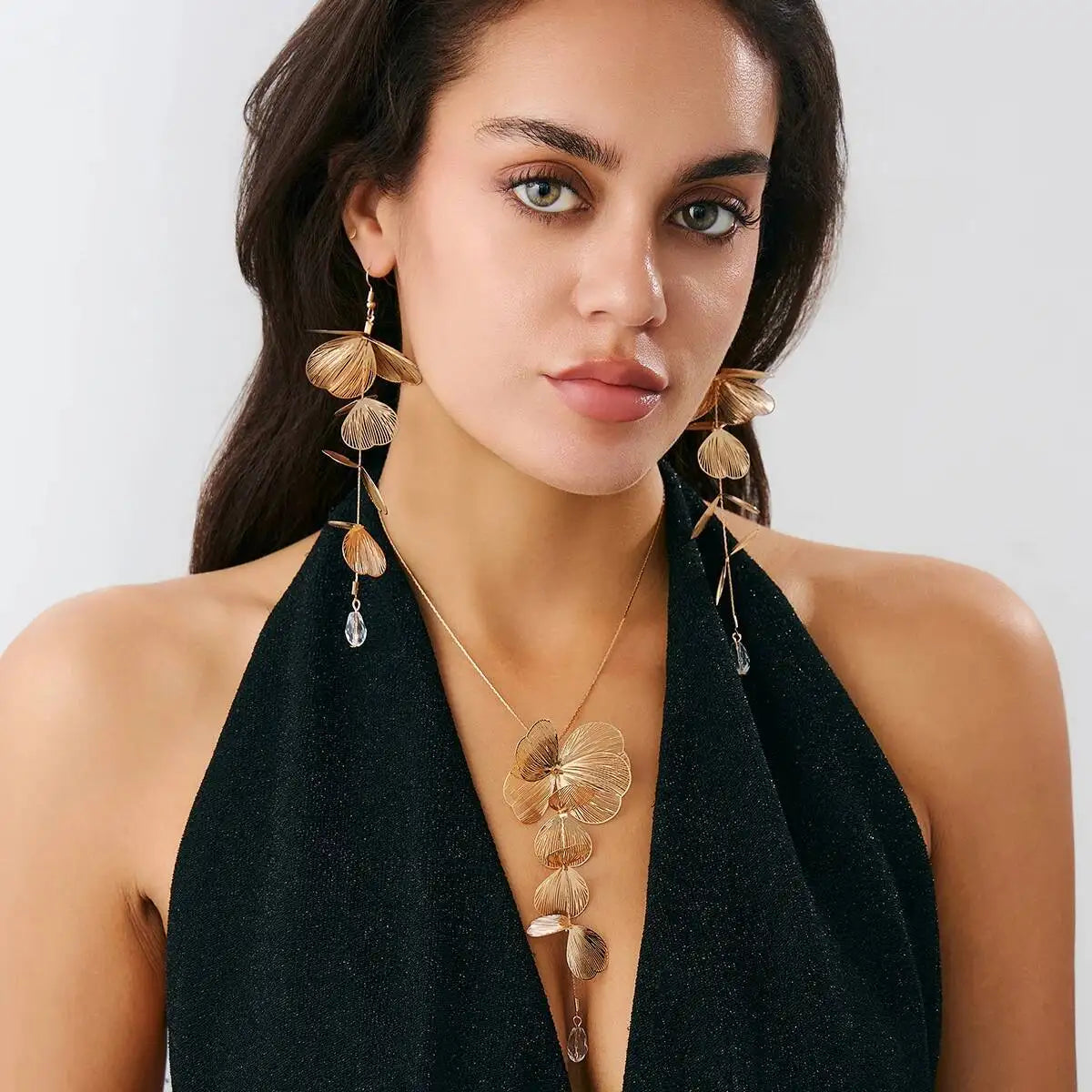 Petal Flower Pendant Necklace &  Piercing Drop Earrings