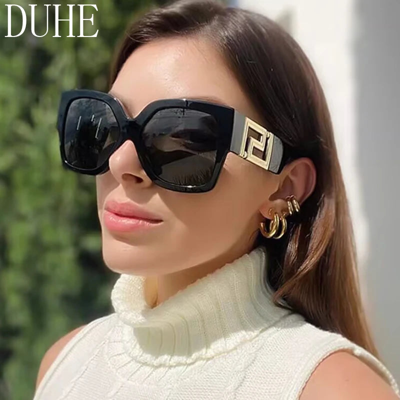 Luxury Stylish Square Retro Gradient Tone Sunglasses.