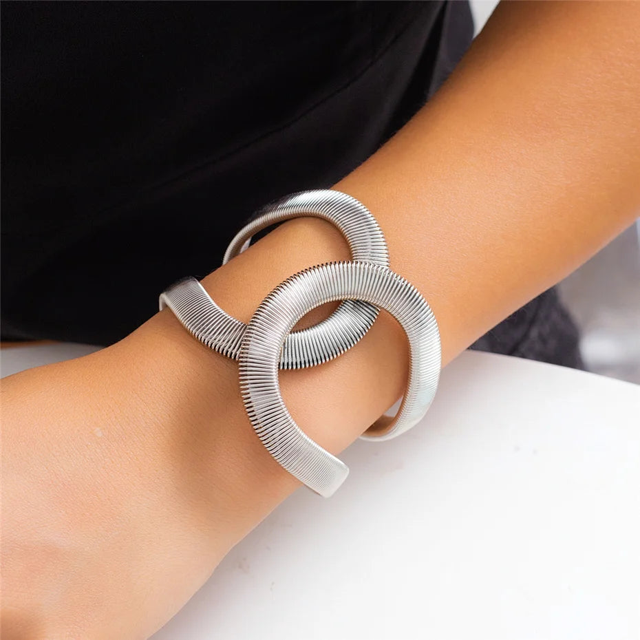 Exaggerated Twisted Arm Bracelet
