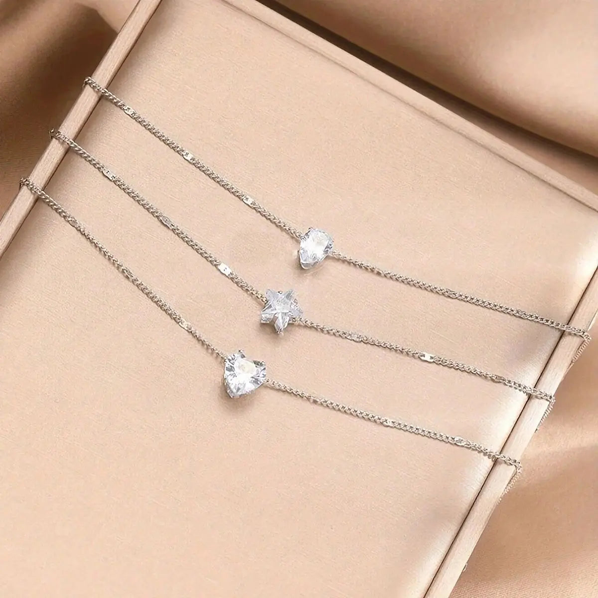 3Pcs/Set Vintage Rhinestone Heart Pendant Necklace Set for Women Multilayer Thin Chain Choker Bridal Jewelry