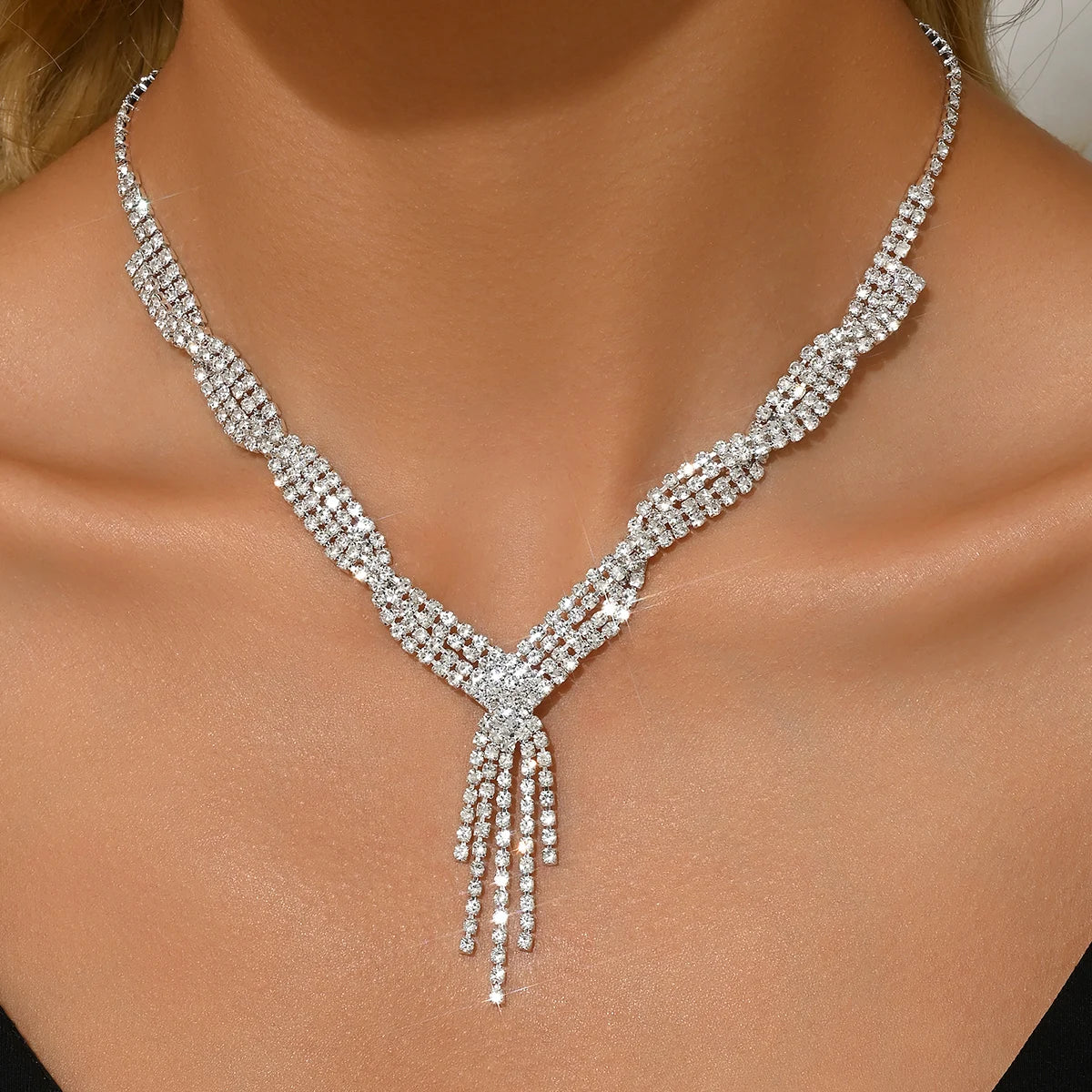 Trendy Tassel Pendant Necklace