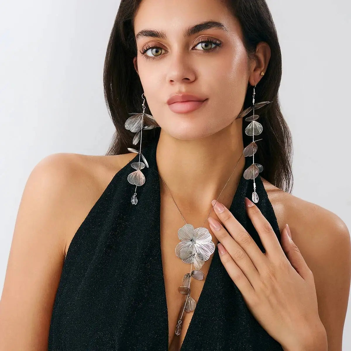 Petal Flower Pendant Necklace &  Piercing Drop Earrings