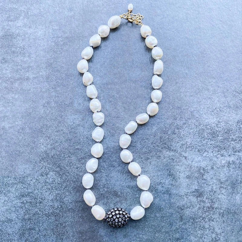 Natural Baroque Pearl Pendant Necklace