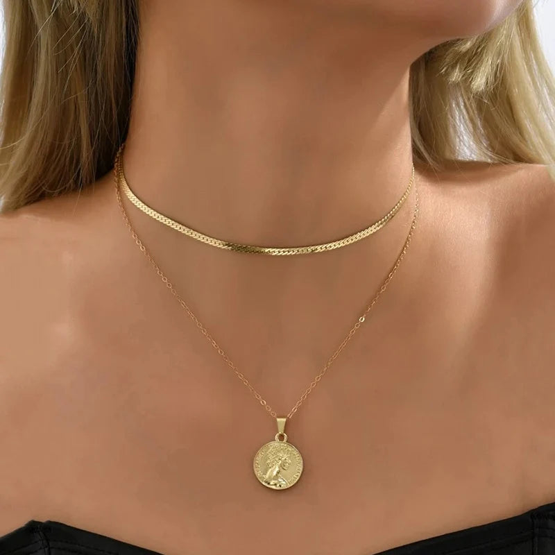 Crystal Star Pendant Necklaces