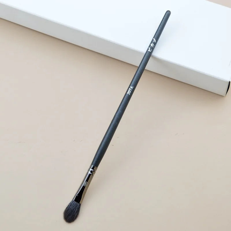 1pc Pro P series Makeup brushes Powder Foundation