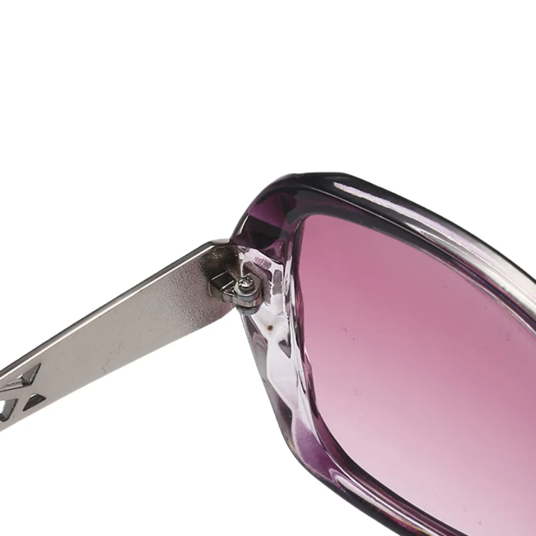 High Sense and Diamond-encrusted Sunglasses