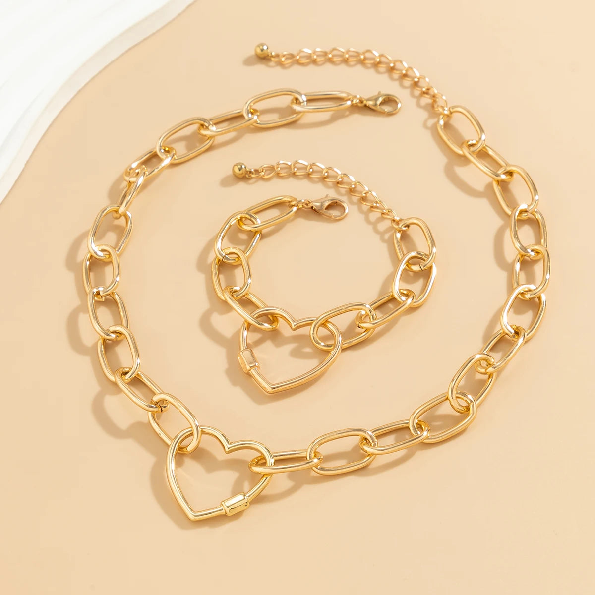 2Pcs Vintage Heart Necklace & Bracelets Jewelry Set