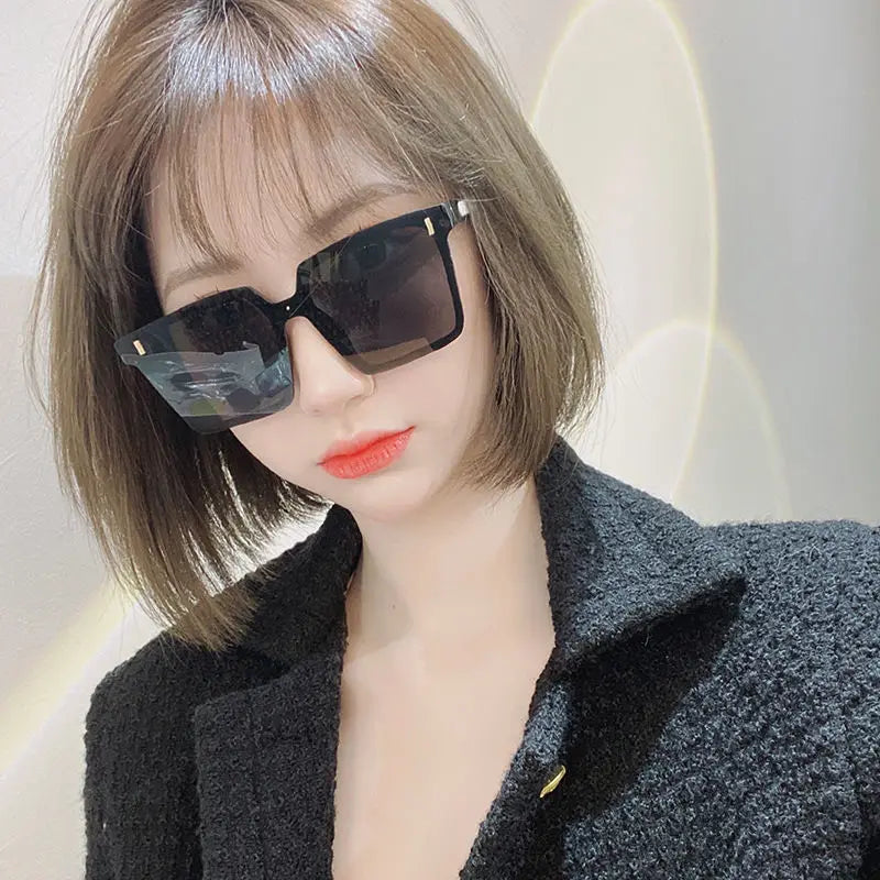 Square UV resistant high-end sunglasses